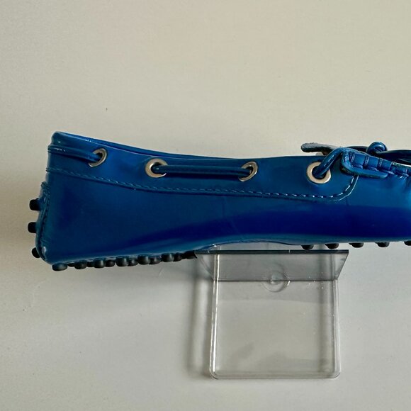 Tod's Electric Blue Patent Leather Bow Gommino Driving Shoes - Picture 6 of 10